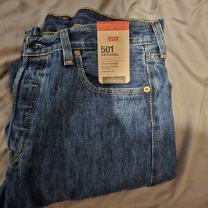 Levi's mens brand new